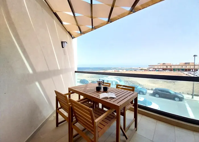 アパート Ma Estates Denebola 2