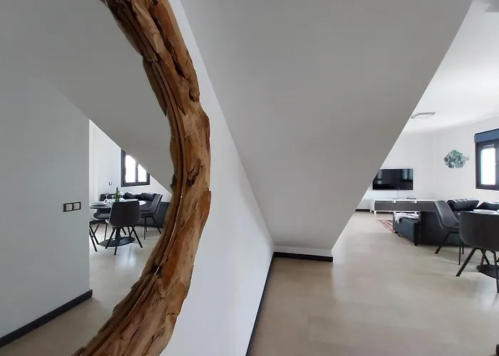 アパート Ma Estates Denebola 2 Cotillo