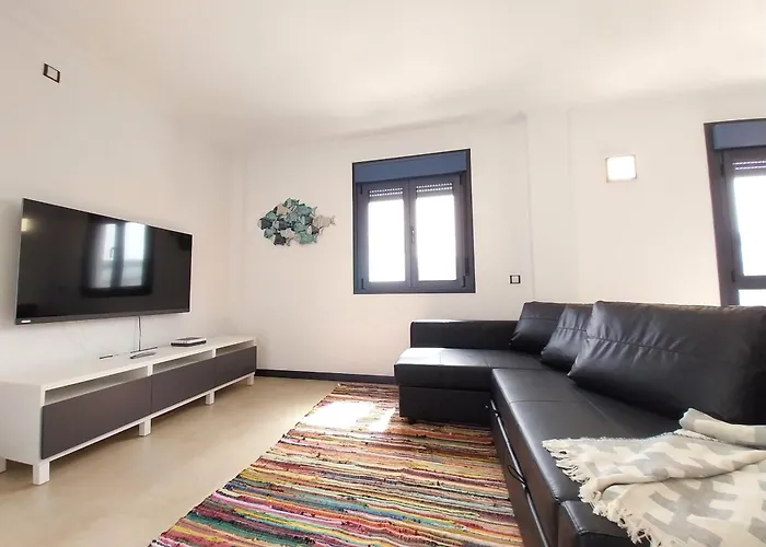 アパート Ma Estates Denebola 2