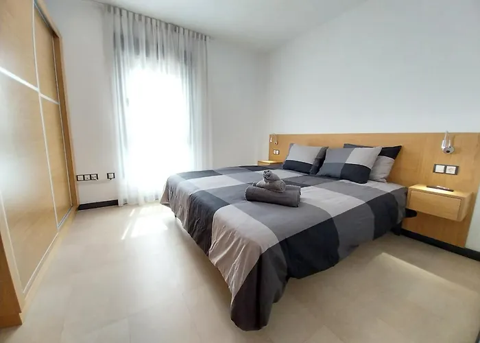 Ma Estates Denebola 2 アパート