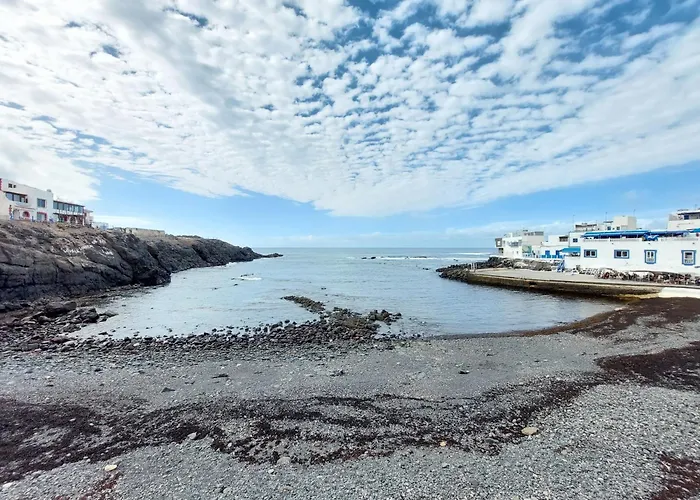 Ma Estates Denebola 2 アパート *